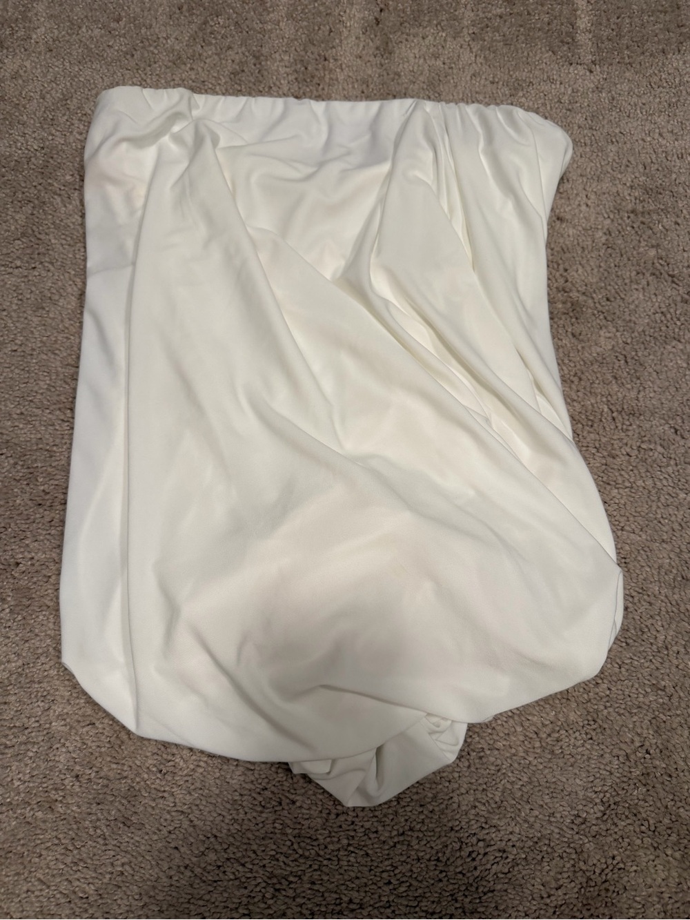 Norma Kamali StraplessTwisted Top